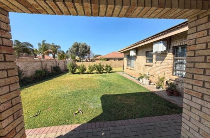3 Bedroom Property for Sale in Hillcrest Northern Cape